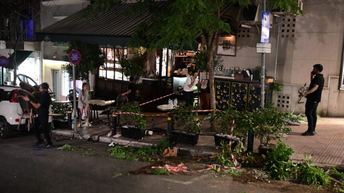 7033feb281432850d8e26b4b4715ab7d